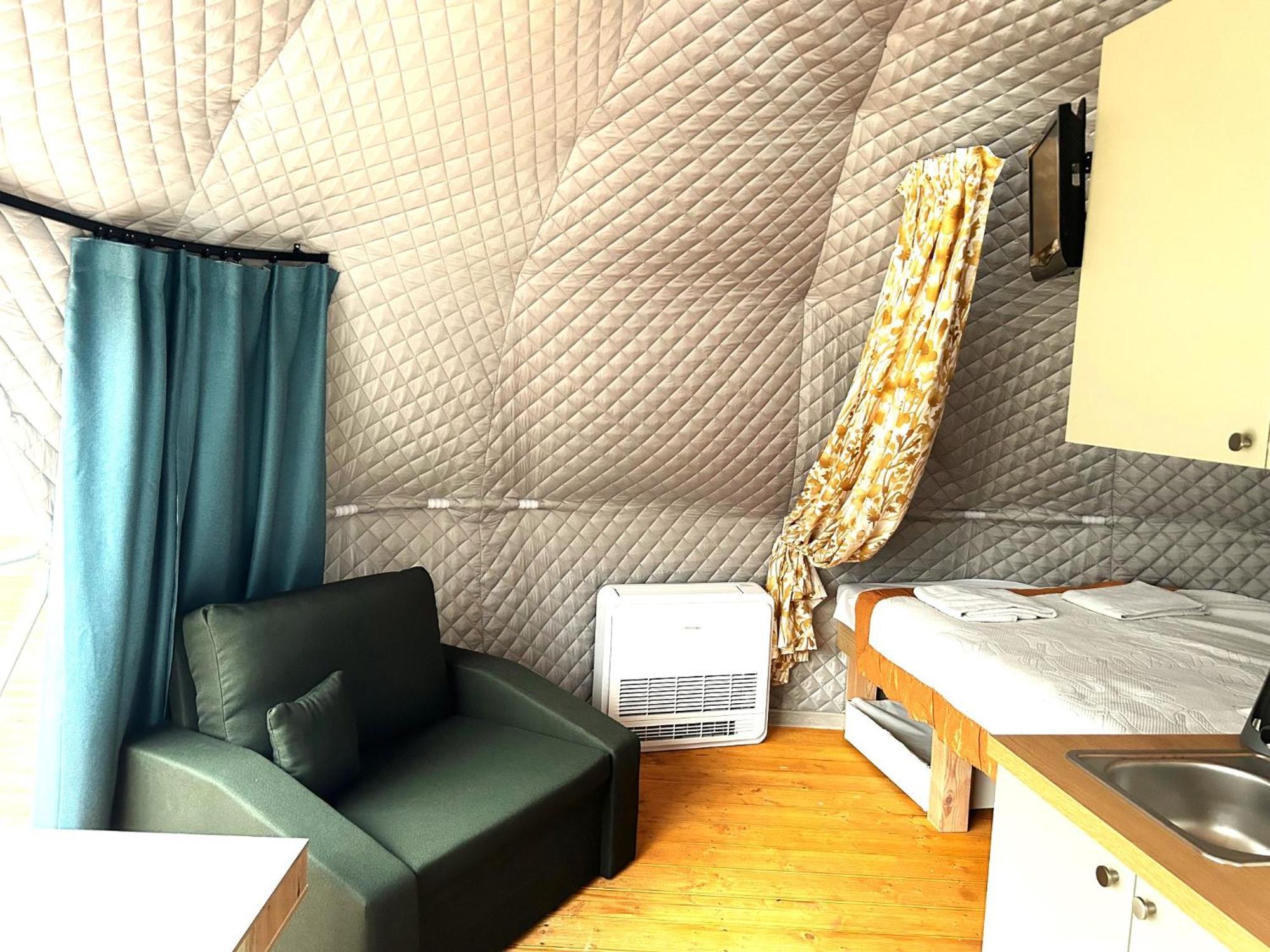 Stilo Hotel 米兹多洛杰 外观 照片